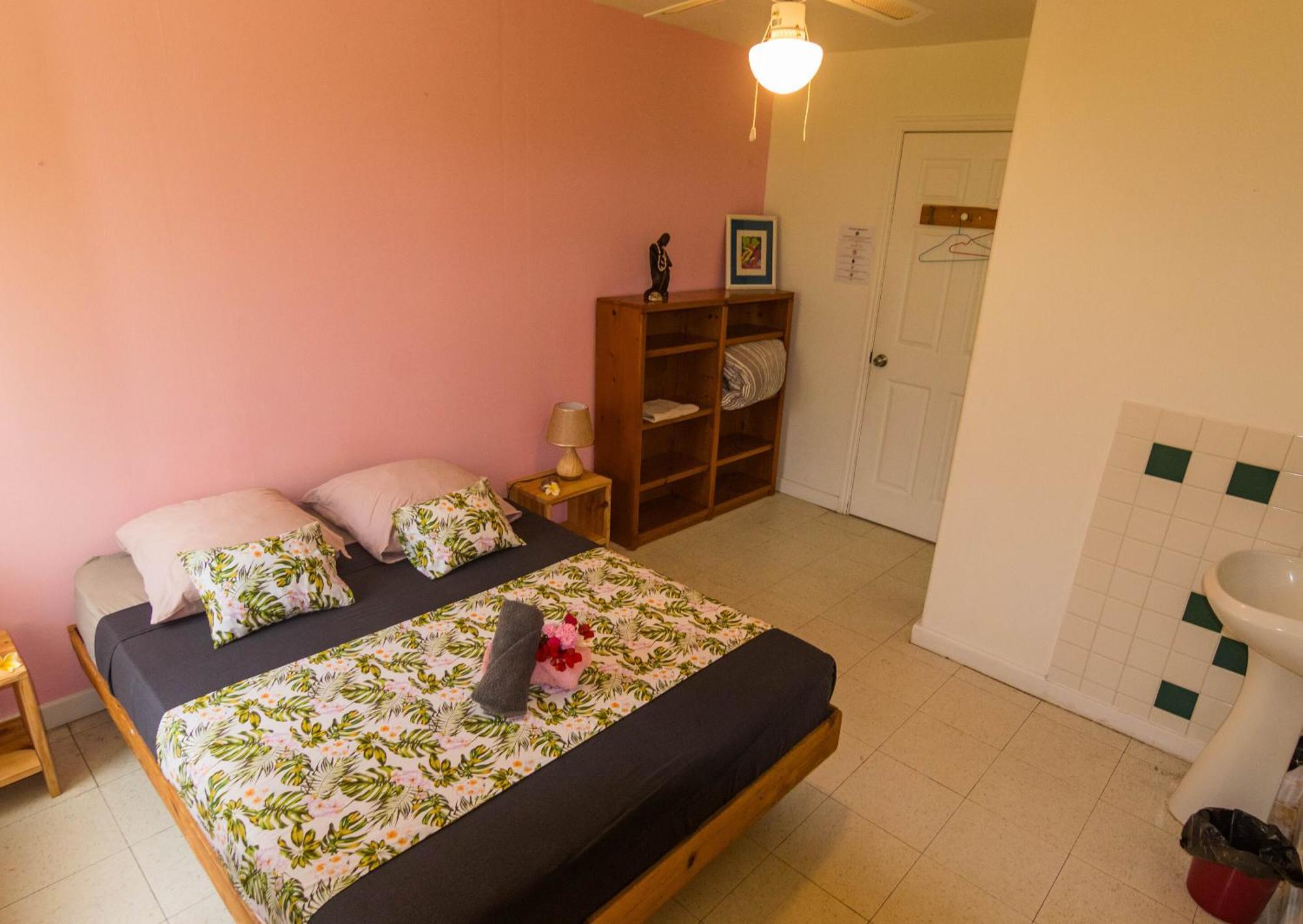 Tavaetu Guesthouse - Ile De Tubuai Mataura Szoba fotó